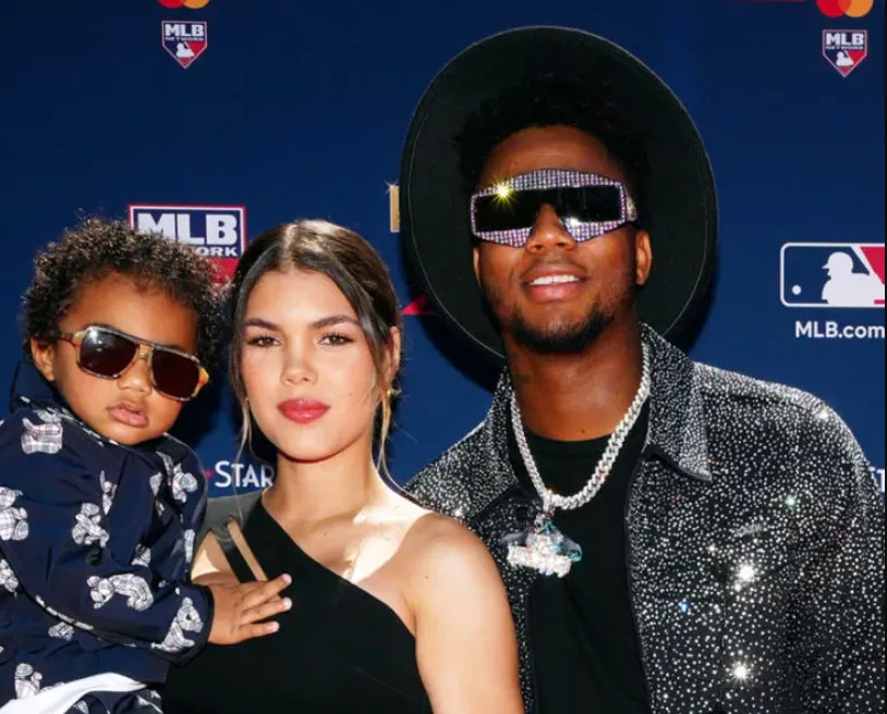 Ronald Acuna Wife, Age, Height, Weight, Net Worth, Career, And More